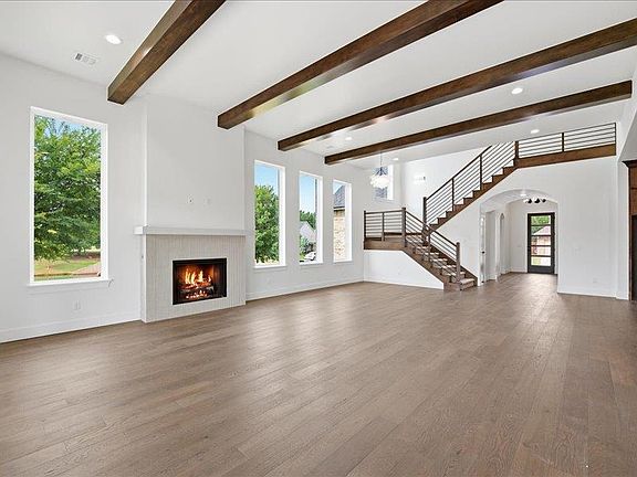 4th image of 2524 Bretton Ln