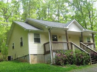 485 Pheasant Trl, Warne, NC 28909
