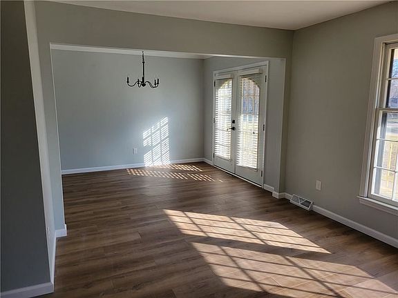 5th image of 4317 Stonecrest Dr