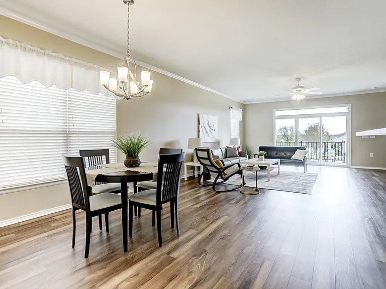 204 Monument Hill Trl — Photo 6
