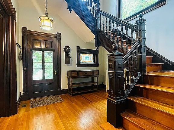 Foyer and main staircase