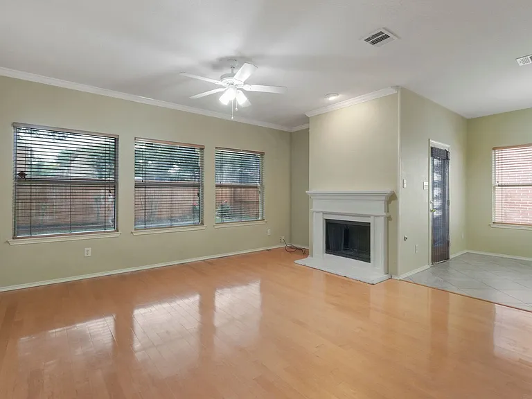701 Bella Vista Dr — Photo 10