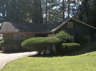 8661 Woodside Ln, Jonesboro, GA 30238