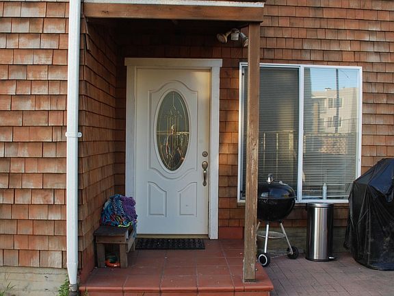 2nd image of 127 Marsily St #1-4