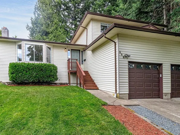 899 Cecil Blogg Dr, Colwood, BC V9C 3J2