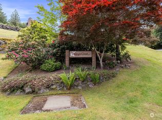 20183 Vikings Crest Loop NE APT 4-105, Poulsbo, WA 98370