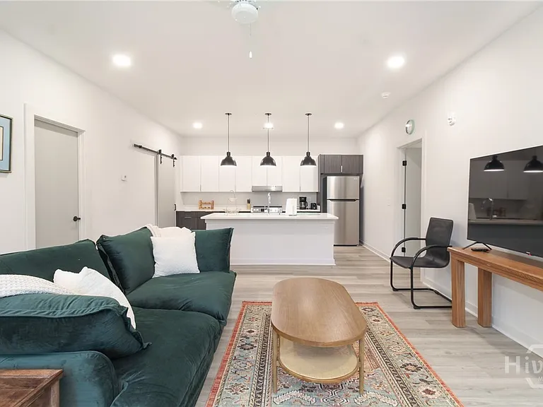 240 Martha Dr #120 — Photo 2