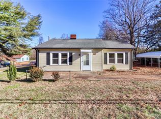 826 Radio Rd, Statesville, NC 28677