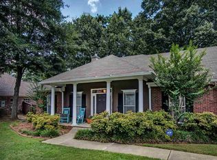 303 Holley Ln, Ridgeland, MS 39157