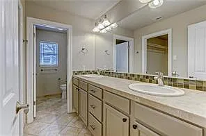 2513 Wilson St — Photo 13