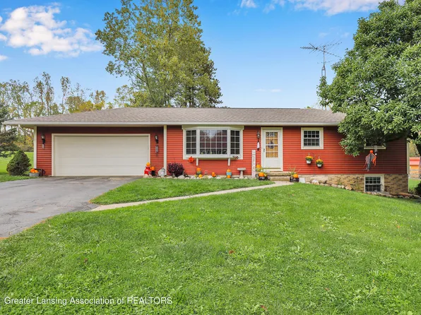 5135 Davis Hwy, Grand Ledge, MI 48837