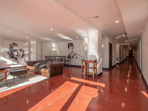 2nd image of 1413 Germantown Ave APT 34