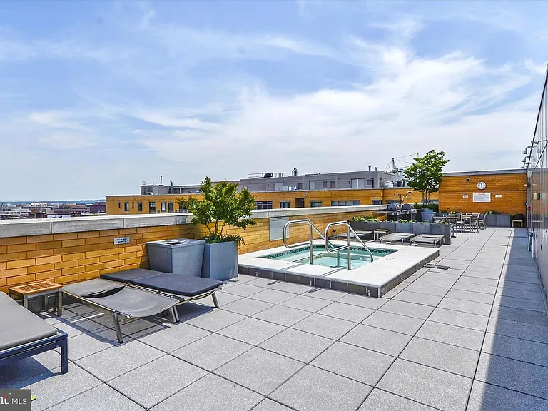 475 K St NW #1224 — Photo 8