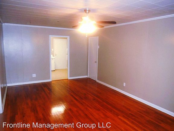 3rd image of 406 Silkwood St APT B