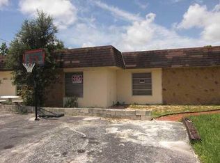 5601 SW 55th Ave, Davie, FL 33314