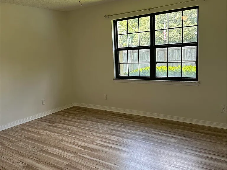 518 Chanterelle Ct — Photo 14