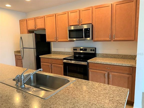 4th image of 5039 Beauclair St