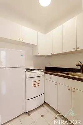 Rented by Mirador Real Estate | media 17