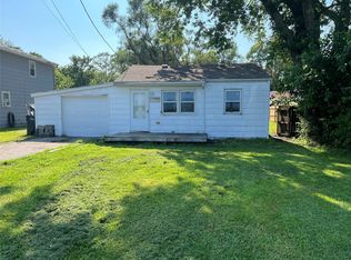4880 NE 31st St, Des Moines, IA 50317