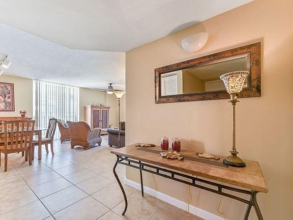 3rd image of 651 Okeechobee Blvd APT 602