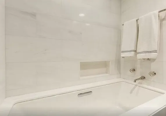 Rented by CMB Realty, LLC | media 17