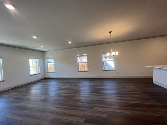 5th image of 366 Waters Ridge Dr