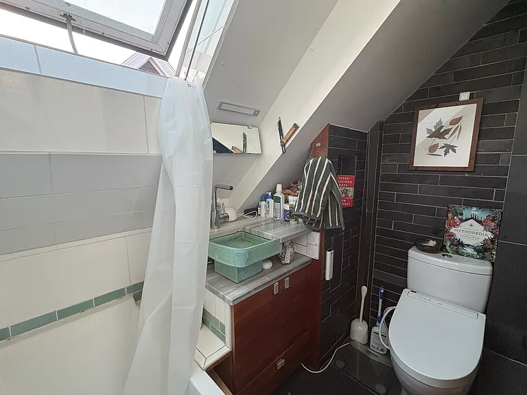 29 Windsor Rd #A — Photo 20