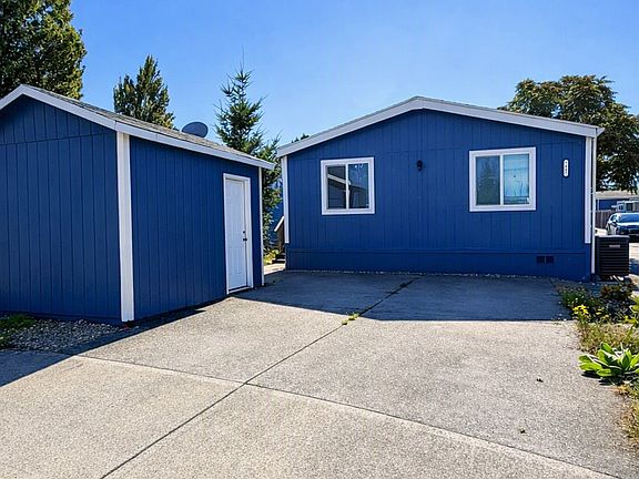 2nd image of 7842 SE Lindy St