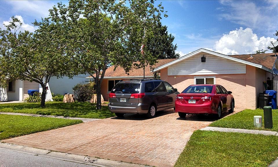 1st image of 8137 Cottonwoode Dr