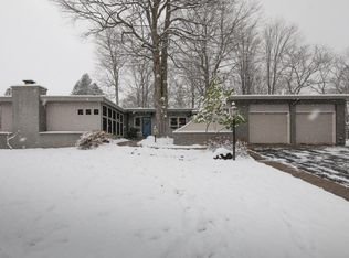 4436 Old Colony Rd, Kalamazoo, MI 49008