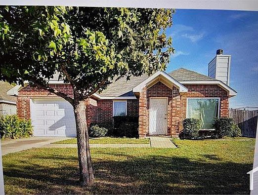 1st image of 216 Woodhill St