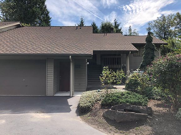 2nd image of 1346 Bellefield Park Ln #1346