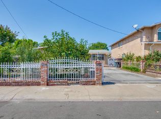 411 Larkspur Dr, East Palo Alto, CA 94303
