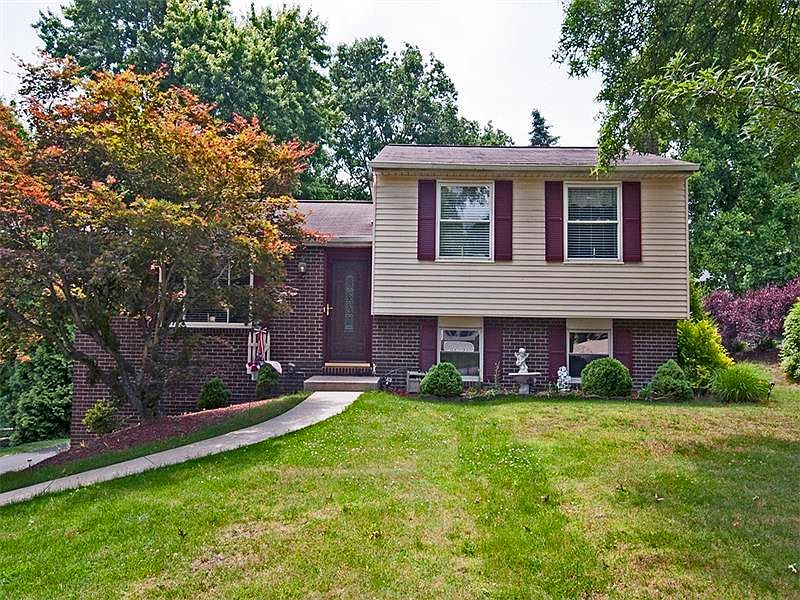 1st image of 739 Skyview Dr