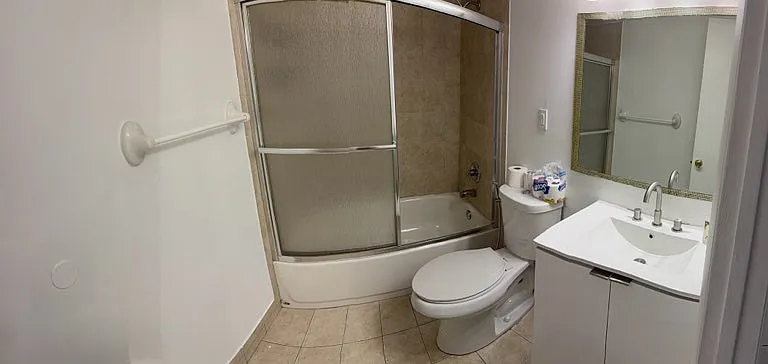 1900 W 68th St #H203 — Photo 11