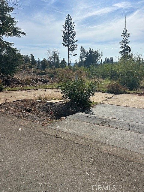 2nd image of 2336 Stearns Rd #1