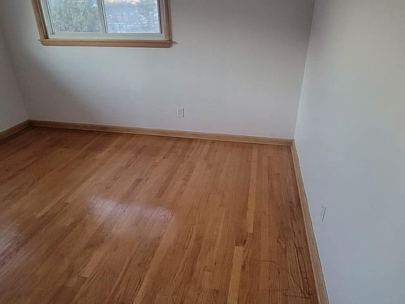 3rd image of 7400 W Fernwood Cir APT 4