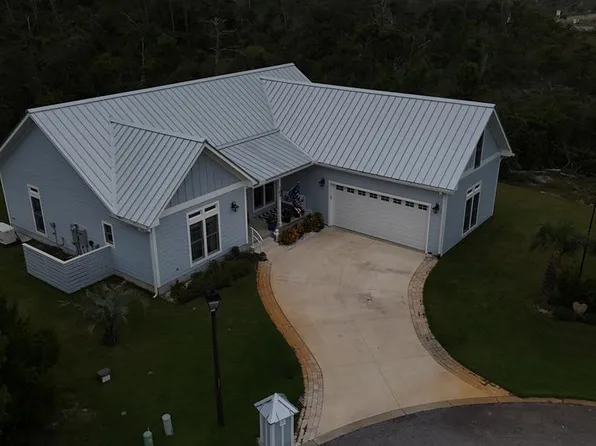 102 Sea Turtle Dr, Port Saint Joe, FL 32456