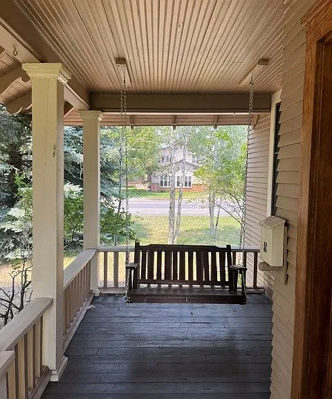 622 N Boulevard St — Photo 2