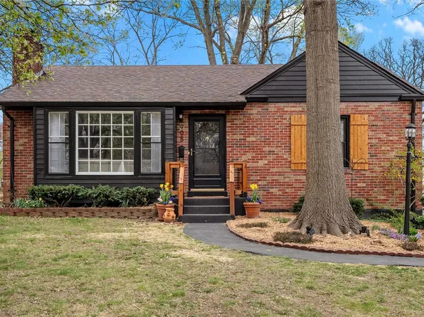 908 Woodbine Dr, Saint Louis, MO 63126