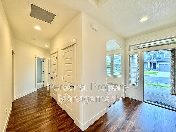 4th image of 5804 NE 133rd St
