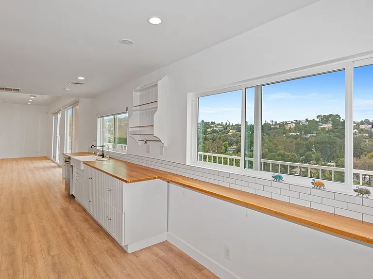 5035 Escobedo Dr #1 — Photo 11