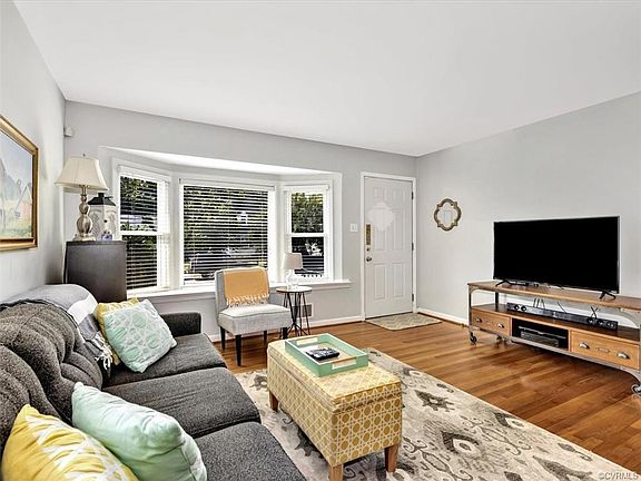 5th image of 6504 Stuart Ave