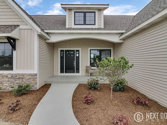 4th image of 1333 Shenandoah Dr #91