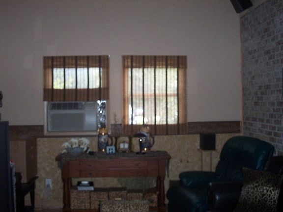 5th image of 2346 Evans Cir SW