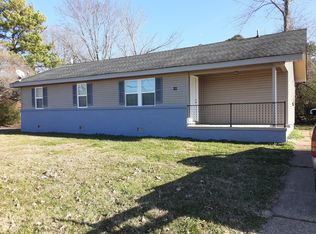 30 Carver Ave, Jackson, TN 38301