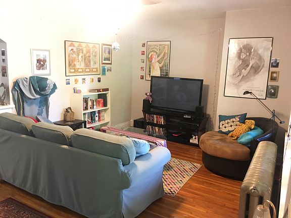 5th image of 3910 McDonald Ave #1F