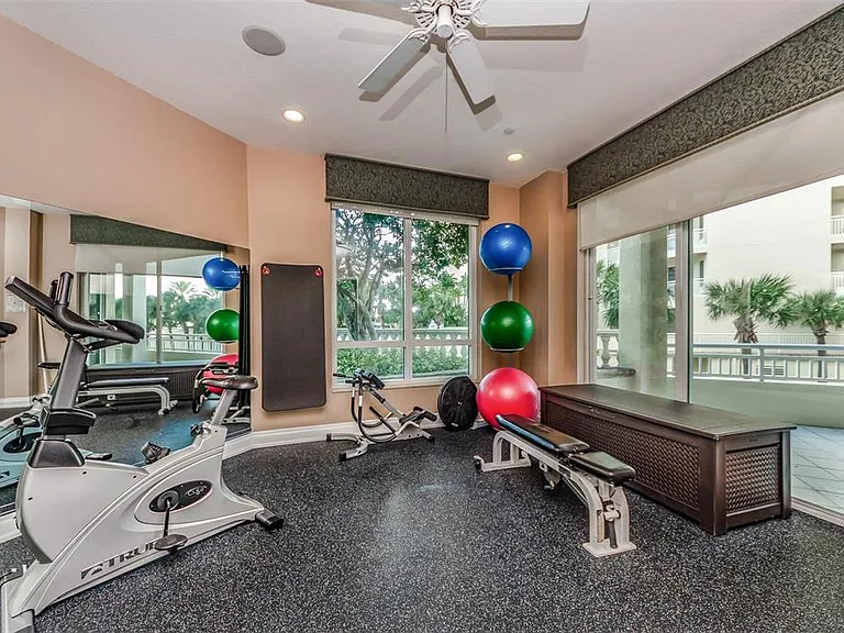 1180 Gulf Blvd #1906 — Photo 34