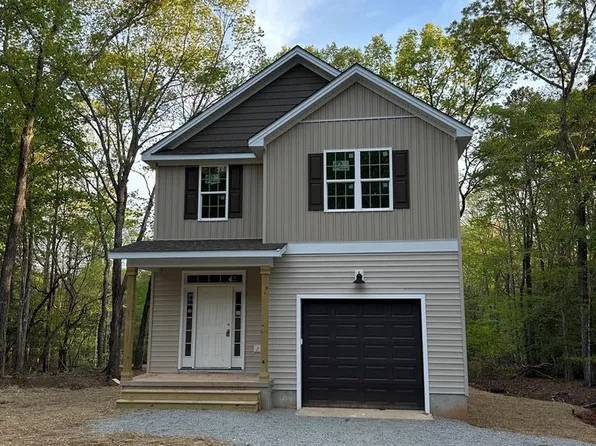 604 Tanglewood Dr, Bracey, VA 23919