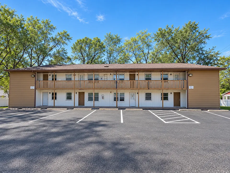 3215 Seymour Rd